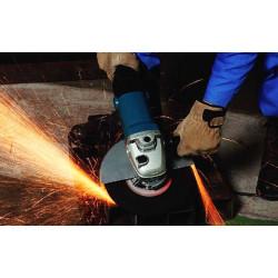 MAKITA / Angle Grinder 2000W 230mm / GA9010C